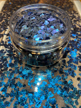 Load image into Gallery viewer, Blue Topaz Chromatic Flakes